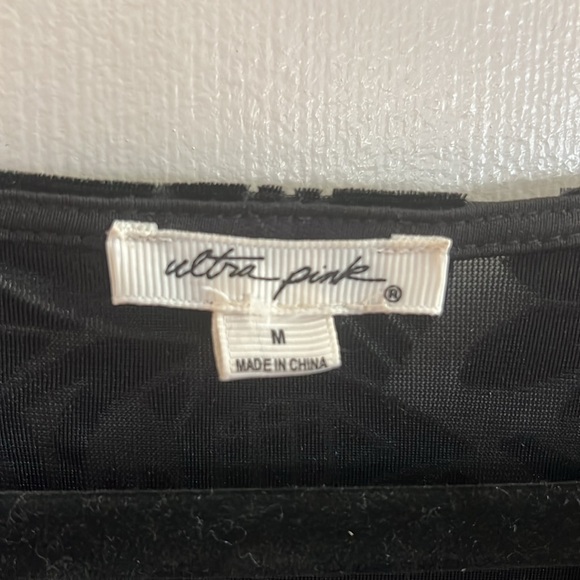 Ultra Pink top, size M - Picture 5 of 11